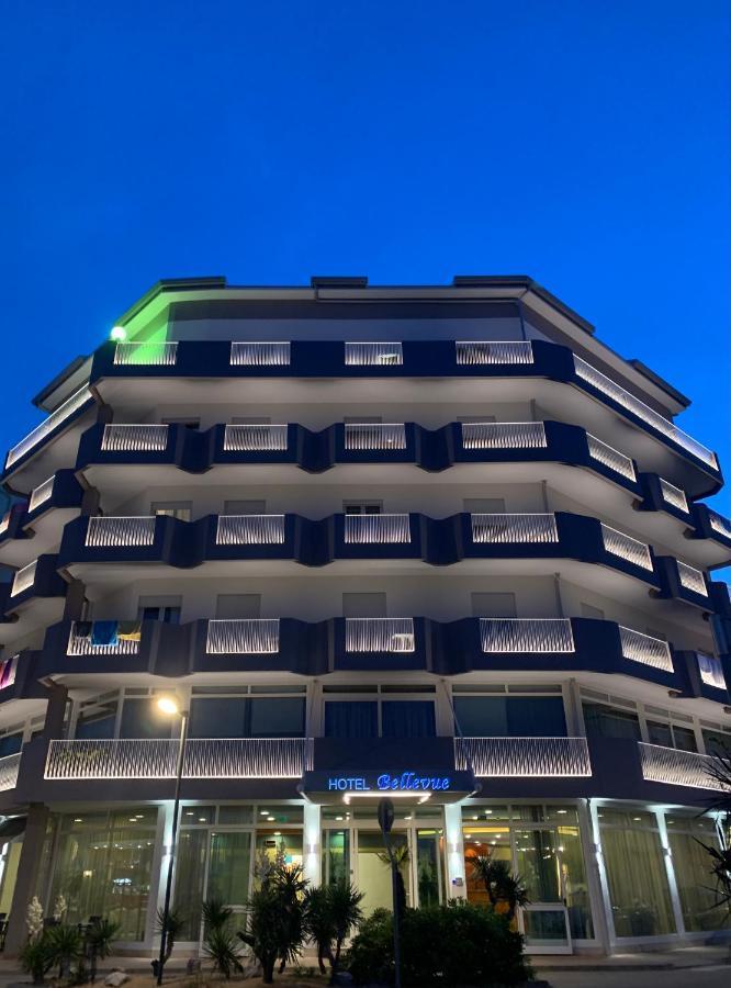 Hotel Bellevue Каорле Екстериор снимка